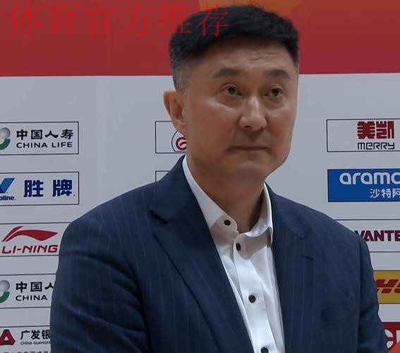 效率一般！广东新援一战暴露大弱项 被杜锋关键时刻弃用